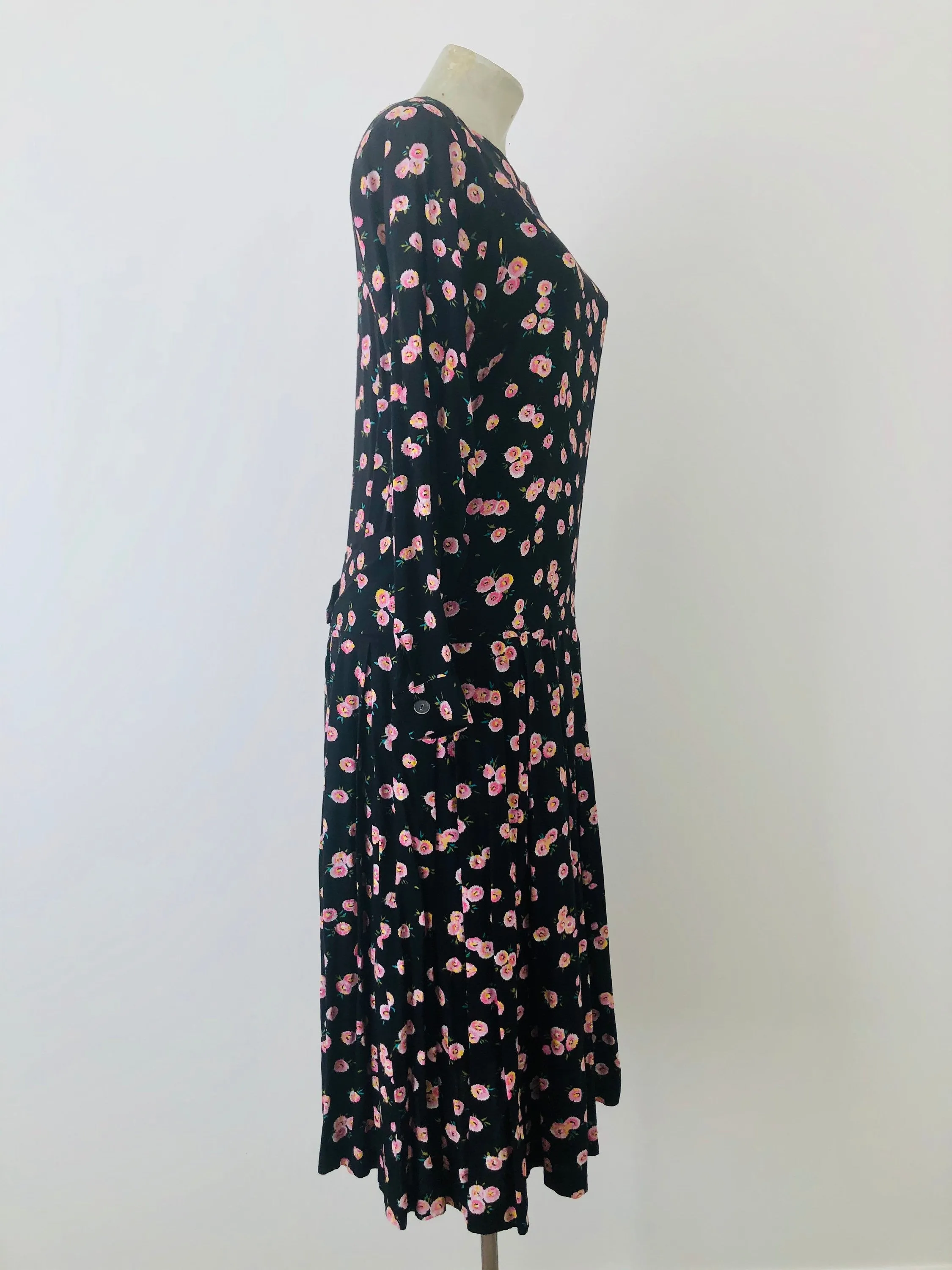 Black ditsy print drop-waisted midi dress