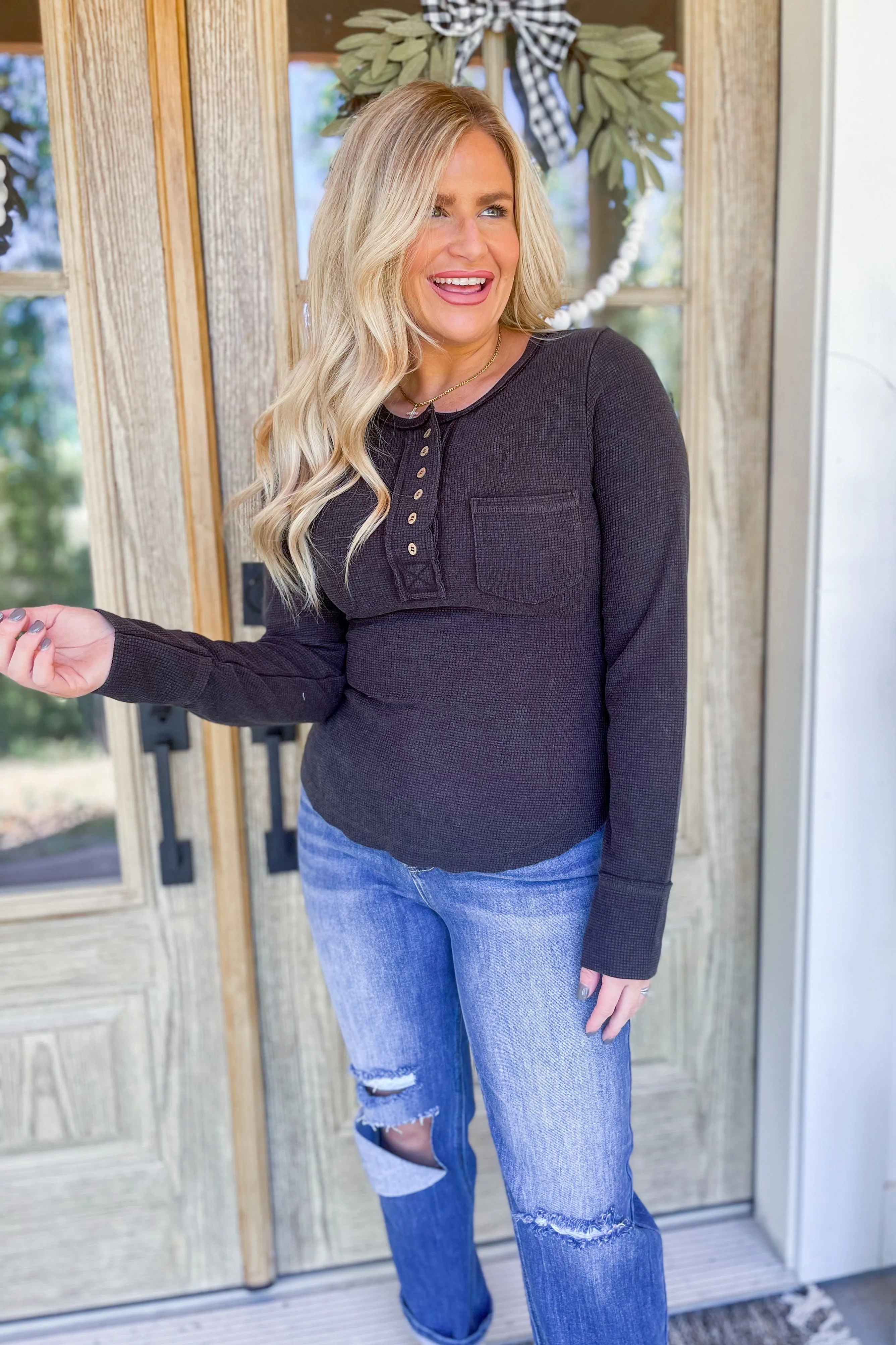 *DOORBUSTER* Shelby Button Down Washed Long Sleeve Waffle Knit Top *FINAL SALE*