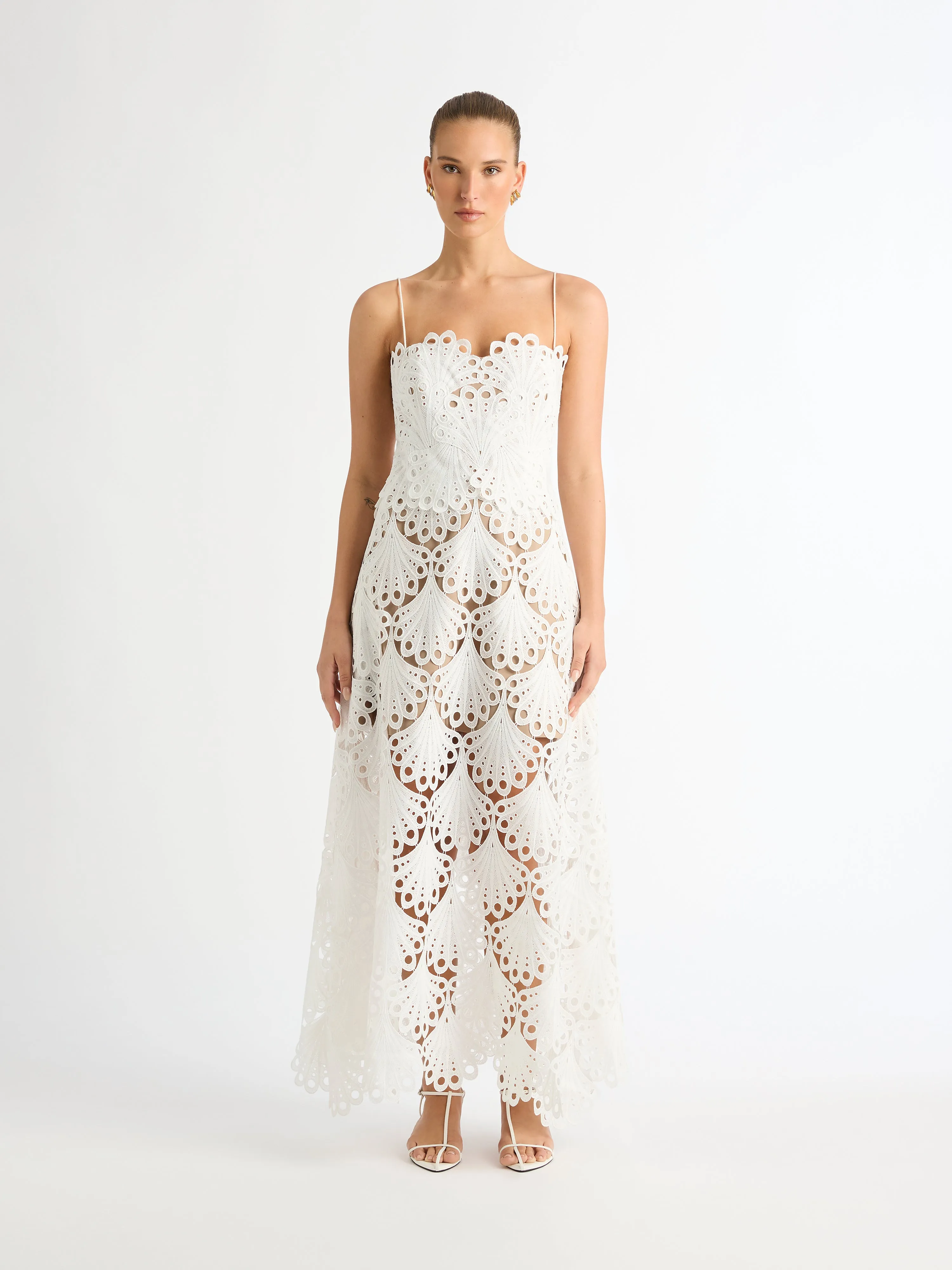 ELLA LACE MAXI DRESS