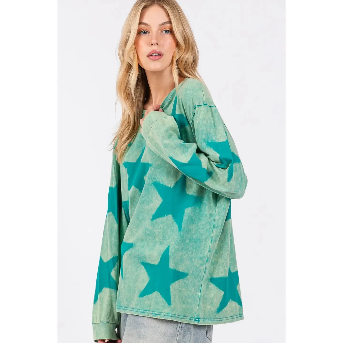 Mineral Wash Star Graphic Print Top /Stuffology Boutique
