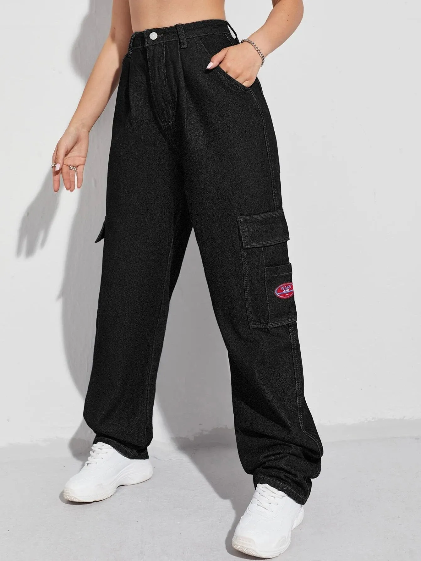 Patched Detail Flap Pocket Wide Leg Jeans
