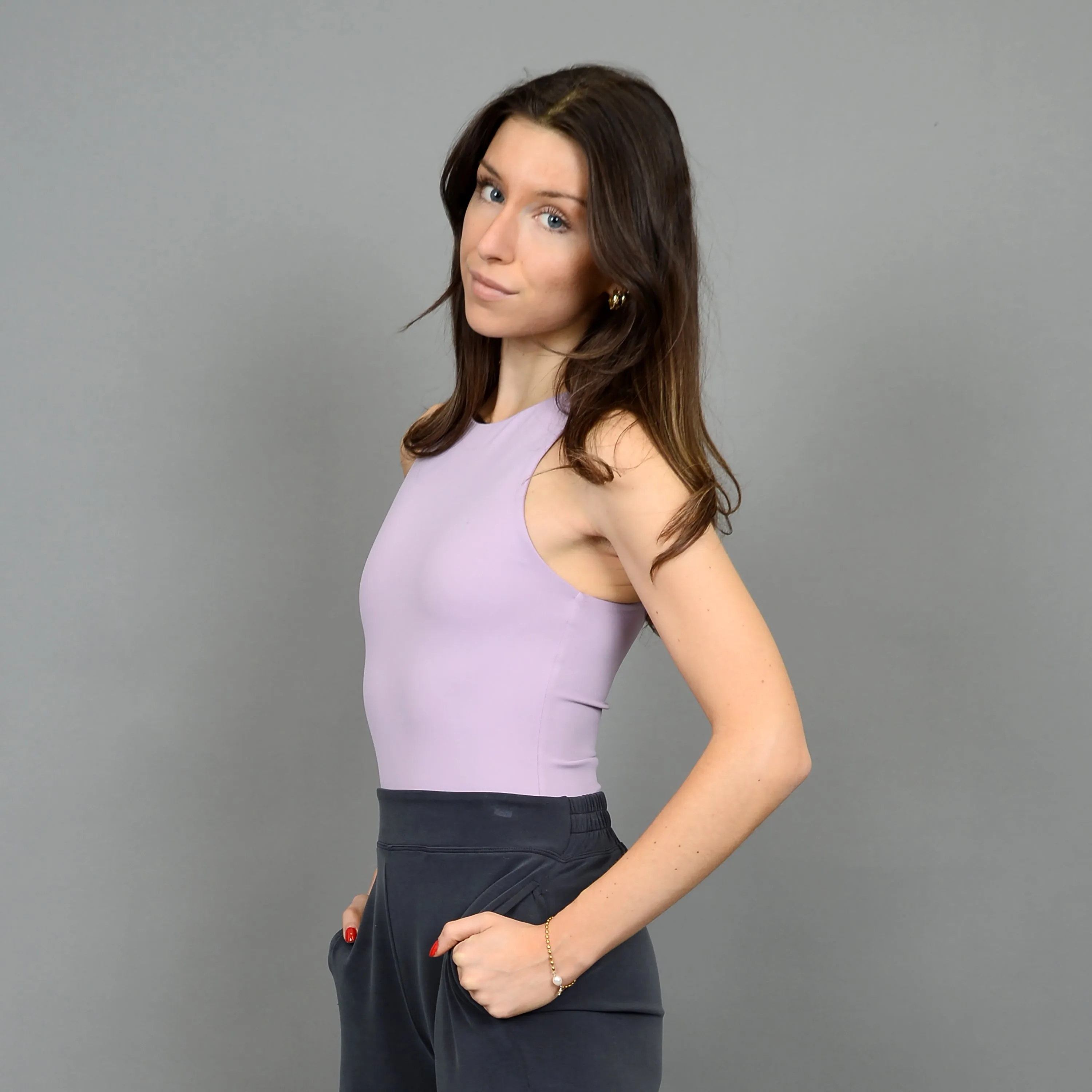 SECOND SKIN BY RD STYLE WOMEN'S ROXANNA SLEEVELESS CREWNECK BODYSUIT-  DUSTY MAUVE