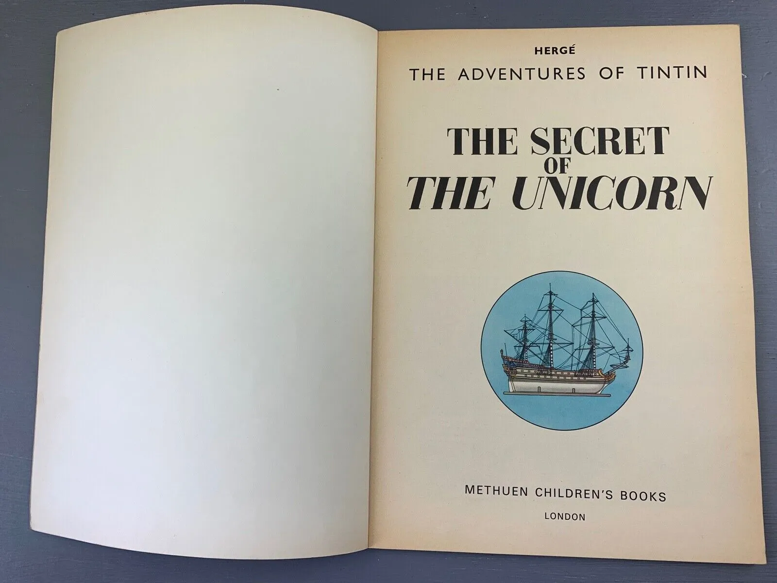 Secret of the Unicorn Methuen 1974 1st UK Paperback Edition Rare Tintin Book Herge