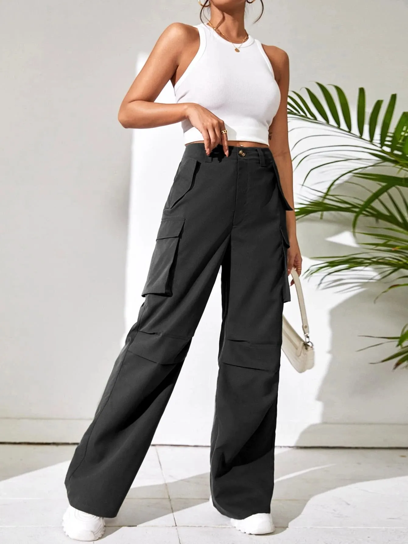 Solid Colored Flap Pocket Side Cargo Pant