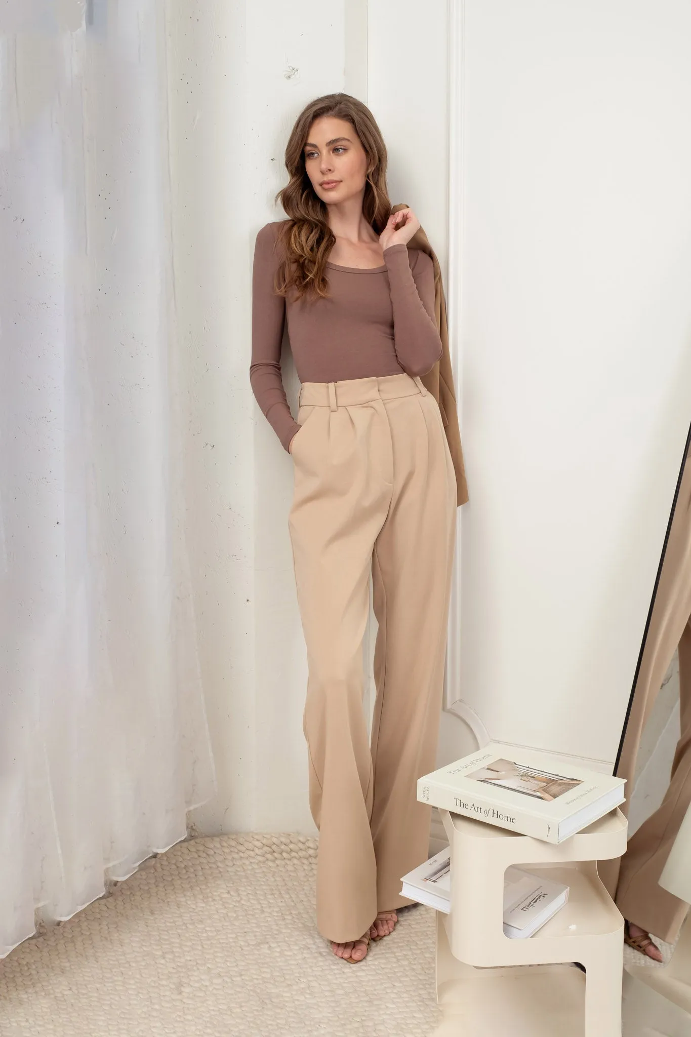 SOLID SCOOP NECK LONG SLEEVE KNIT TOP