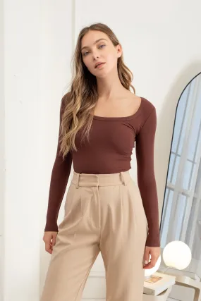 SOLID SCOOP NECK LONG SLEEVE KNIT TOP