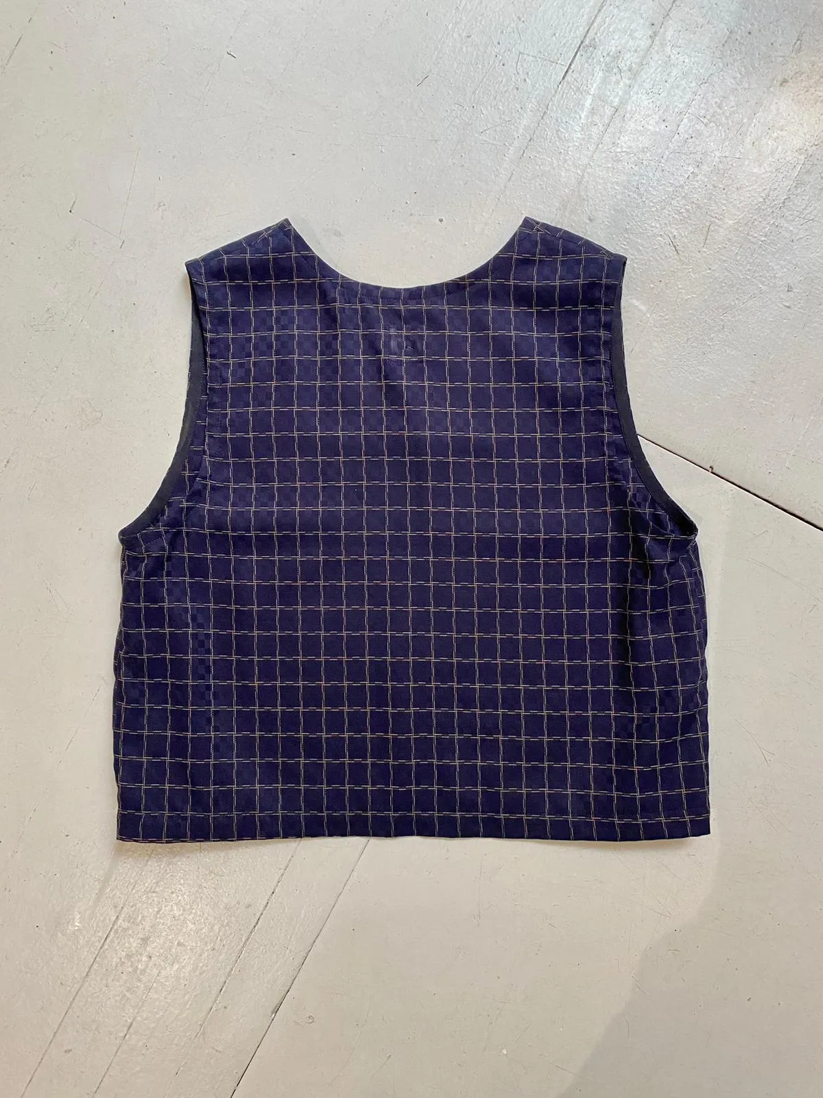 Swan Vest in Navy