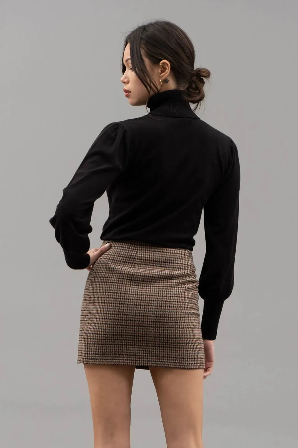 TURTLENECK LONG BISHOP SLEEVE PULLOVER SWEATER