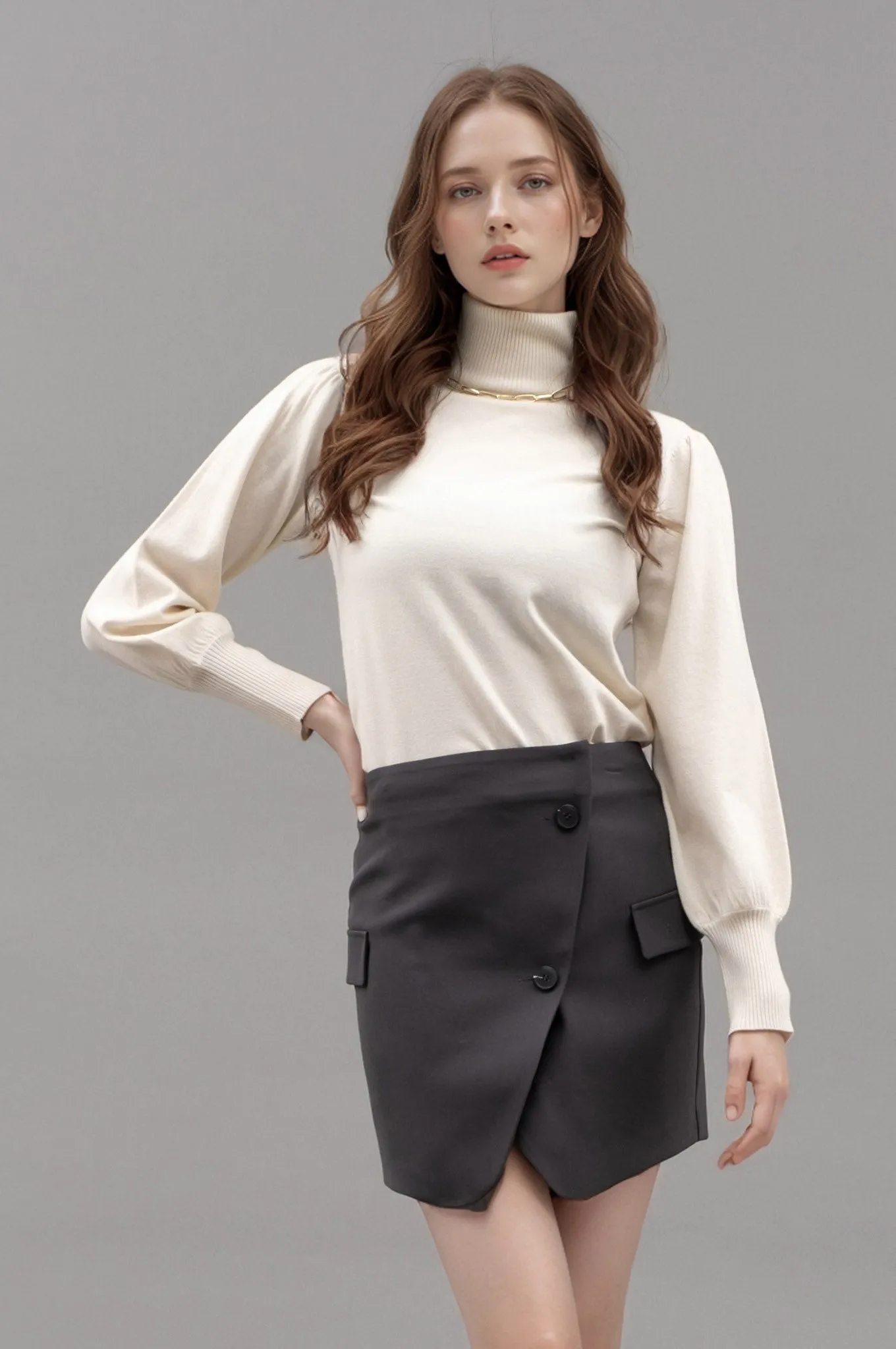 TURTLENECK LONG BISHOP SLEEVE PULLOVER SWEATER
