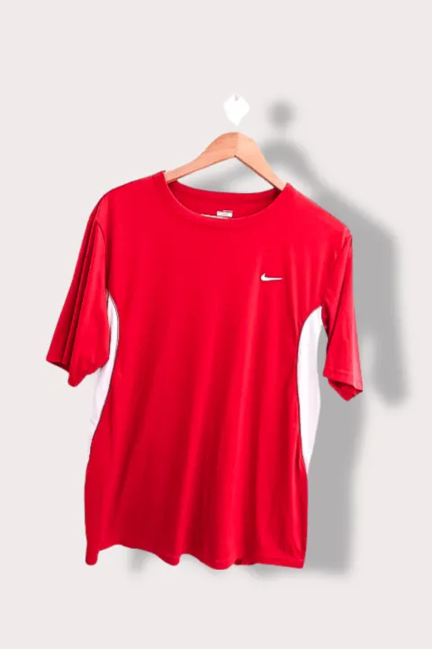 Vintage Nike Dri-Fit mens red training medium tees