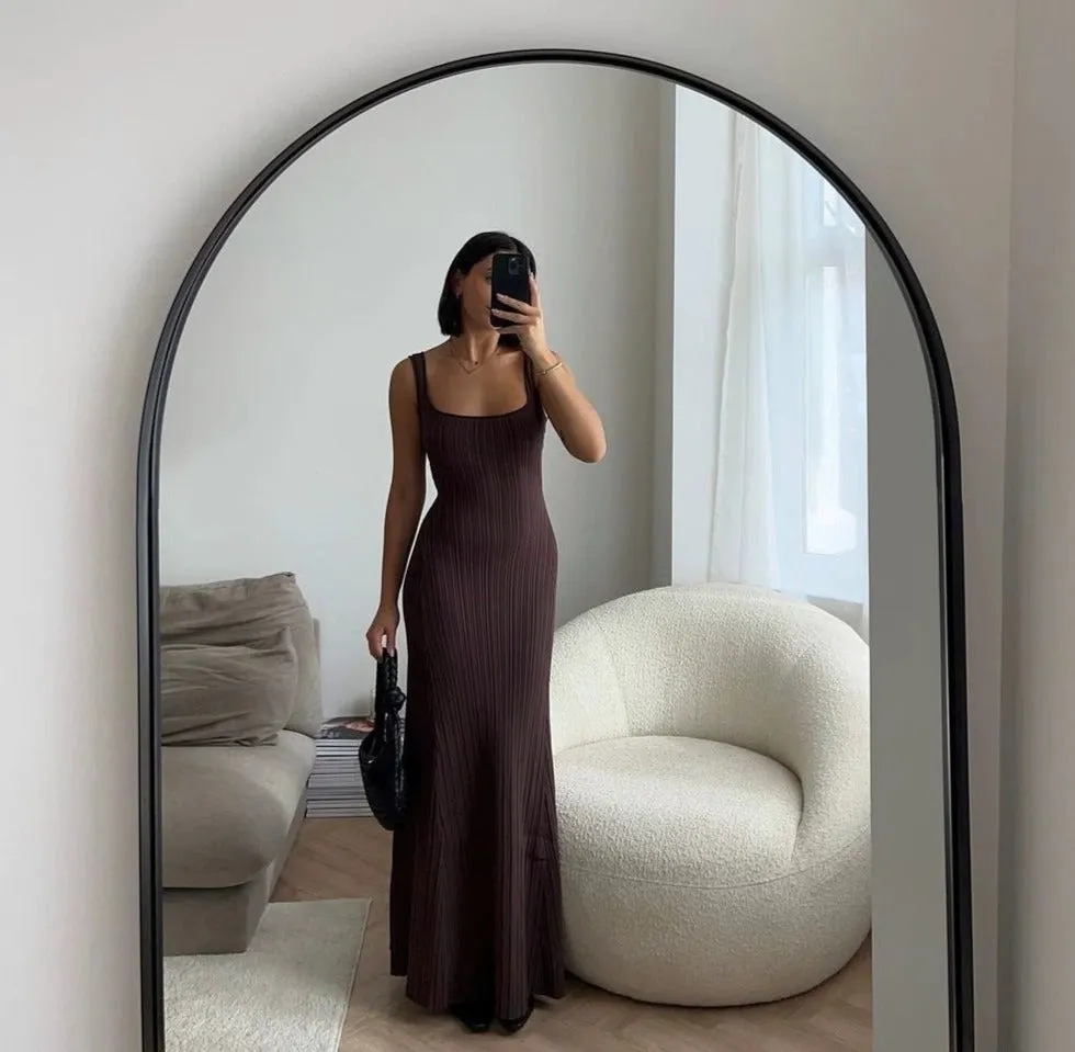 Vvsha Krystal Knitted Maxi Dress