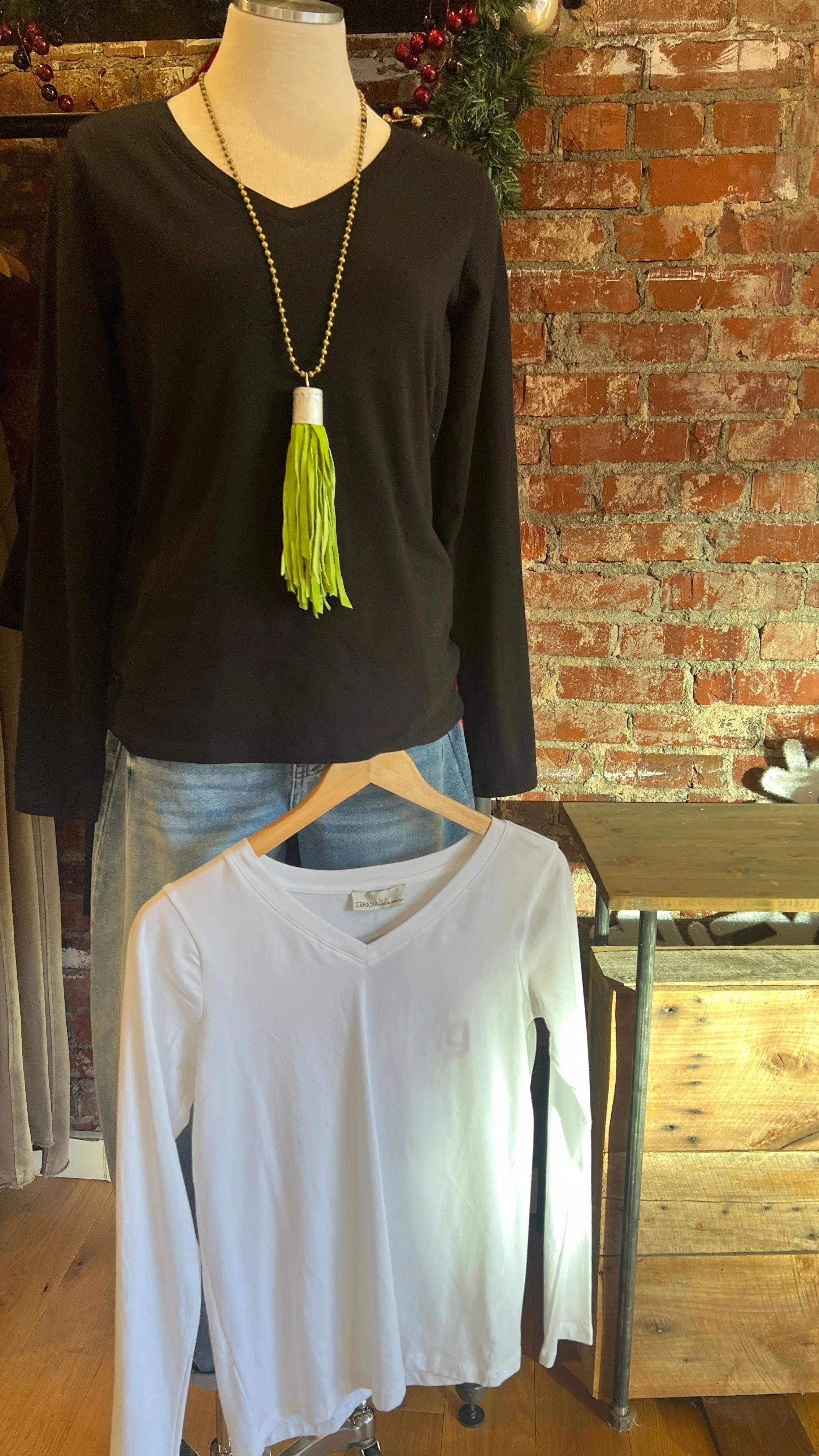White Long Sleeve V Neck Tee